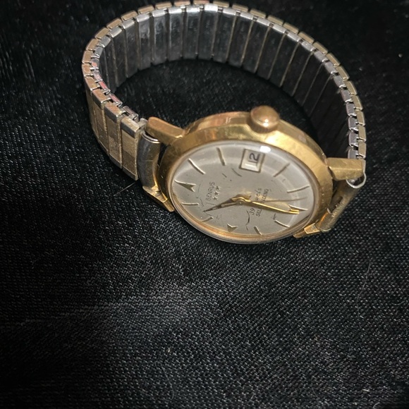 Benrus Vintage 18kt Gold Filled Swiss Made 39 Jewels Self Winding 1960’s Watch - Picture 3 of 9